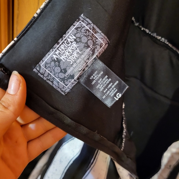 HT AHS Dress - Picture 5 of 6